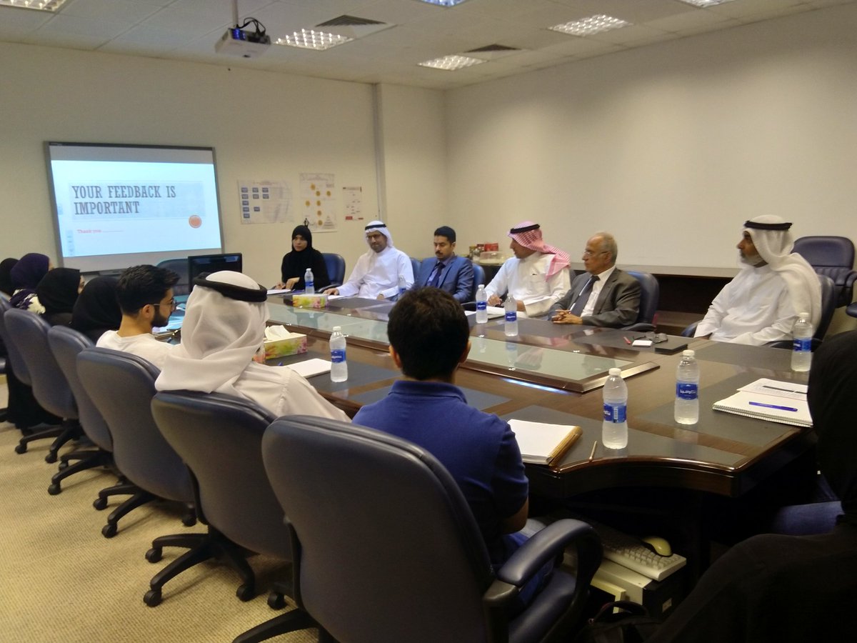 uobcs_'s tweet photo. During the Program Students Advisory Committee (PSAC) held today to get feedback from students about our programs.
#UOB #UOBIT https://t.co/3JeUyZ7L1a