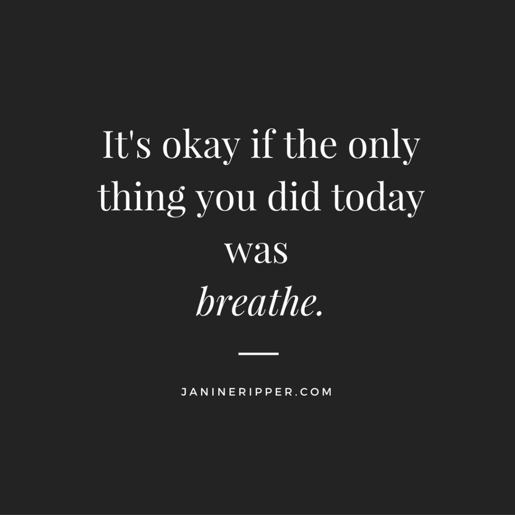Simmerley_'s tweet photo. Mental health is just as important as your physical health. Look after your friends, colleagues and family. Reach out, talk. You are not alone. #MentalHealthAwarenessDay #MentalHealthDay2018 #YouAreNotAlone https://t.co/WiESDi5DmI