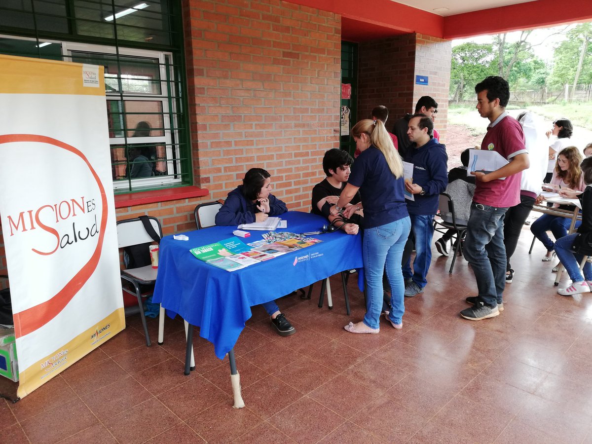 DirEducFIsica's tweet photo. AHORA en BOP 86 Garupá "Juventud 365 activa" organizado por Subsec Planeam y Enlace Educ-Dep @noelialeyria @MinDepMisiones @DirEducFIsica y @SaludMisiones @MinistroSalud @carlitos_baez #CEF25 #RCP #CEF11 @CGEMisiones @misioneseduca @ricardofabianbi https://t.co/om0zHKDabu