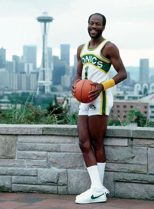 Happy Birthday to Seattle legend Gus Williams, who could ball with the best of them   