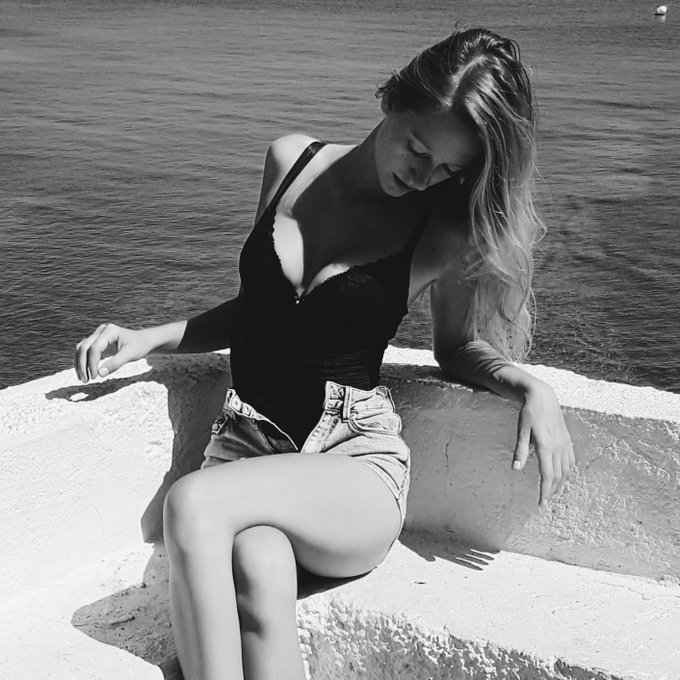 #NewProfilePic https://t.co/jqcS0DTtW2<a href="/tag/newprofilepic"class="tags">#NewProfilePic</a>