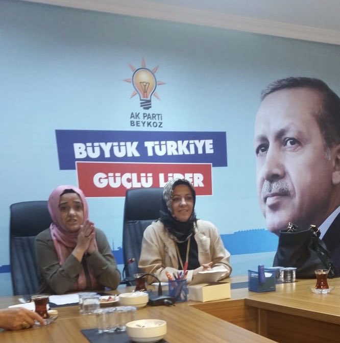 gaye_zayf's tweet photo. Tanıtım Medya Birim Başkanımız @wingless_angl ile  Birlikte 45 Mahallemizin Tanıtım Medya Başkanlarıyla İştişare Toplantımızı Gerçekleştirdik. Katılımlarından ve çalışmalarından dolayı Teşekkür ediyorum💕 @mlkdmrcgl https://t.co/kSWu1R3Y75