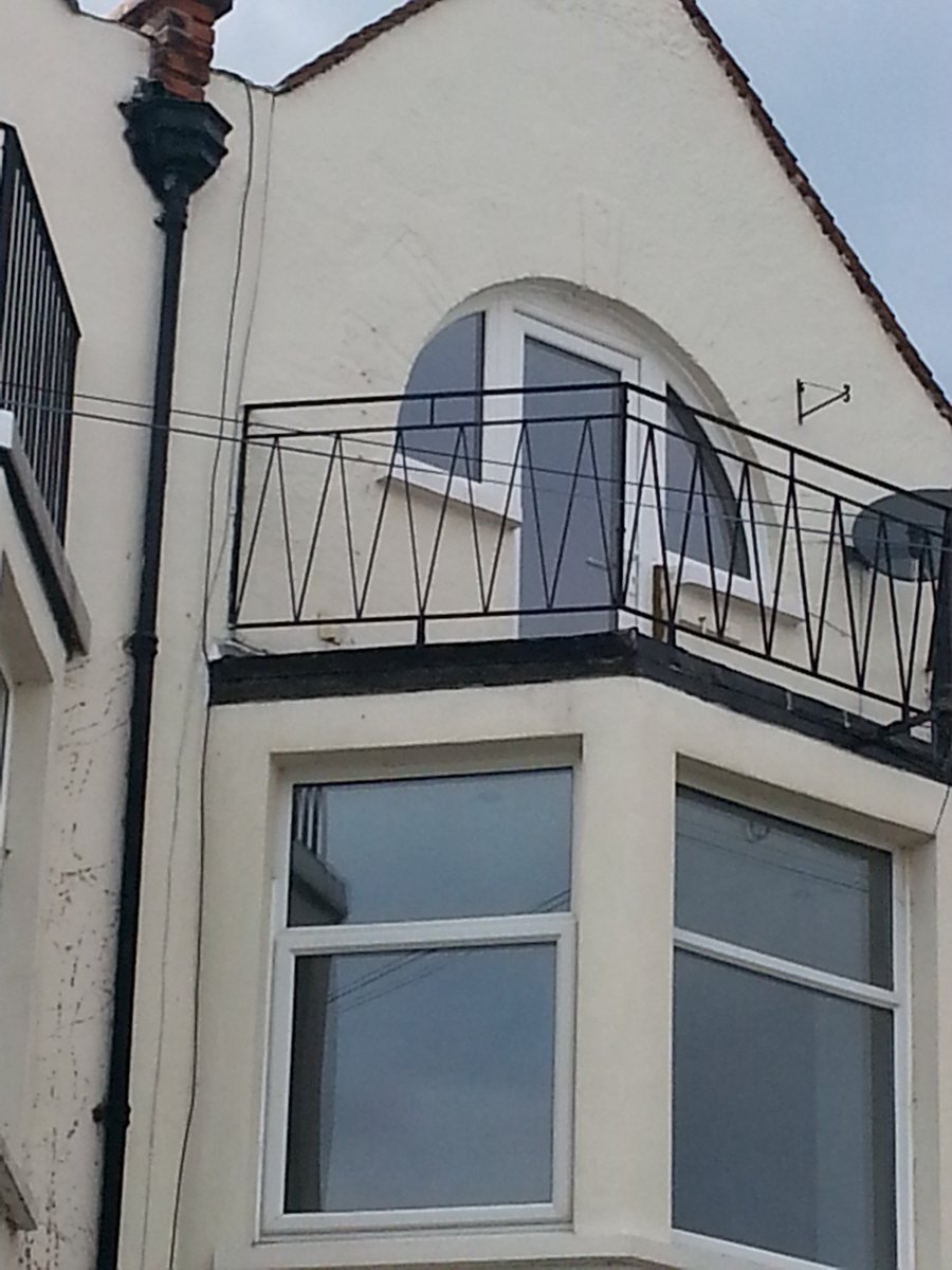 WindowFixUK's tweet image. No matter where in your home, Windowfix can supply and fit your brand new door or window.
Call the office on… 01702 711 662
Email:work@windowfixuk.co.uk
Opening Times; We are open from 9am to 5pm, Monday to Friday.