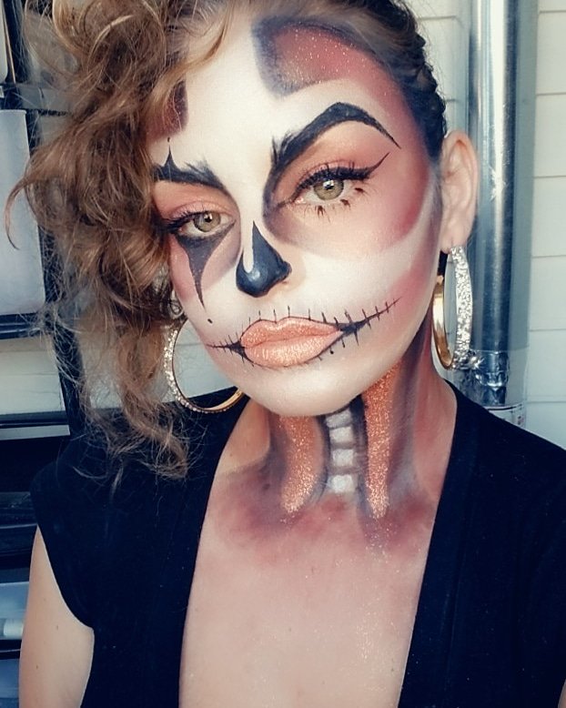 #halloween #halloweenmakeup #sugarskull #clown