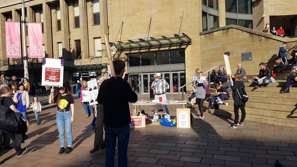 Solidarity with #14NHuelgaEstudiantil, #EqualPayGlasgow. #CancelKavanaugh @socialistudents #socialistfeminist rally in #Glasgow. @LibrsyCombativs.