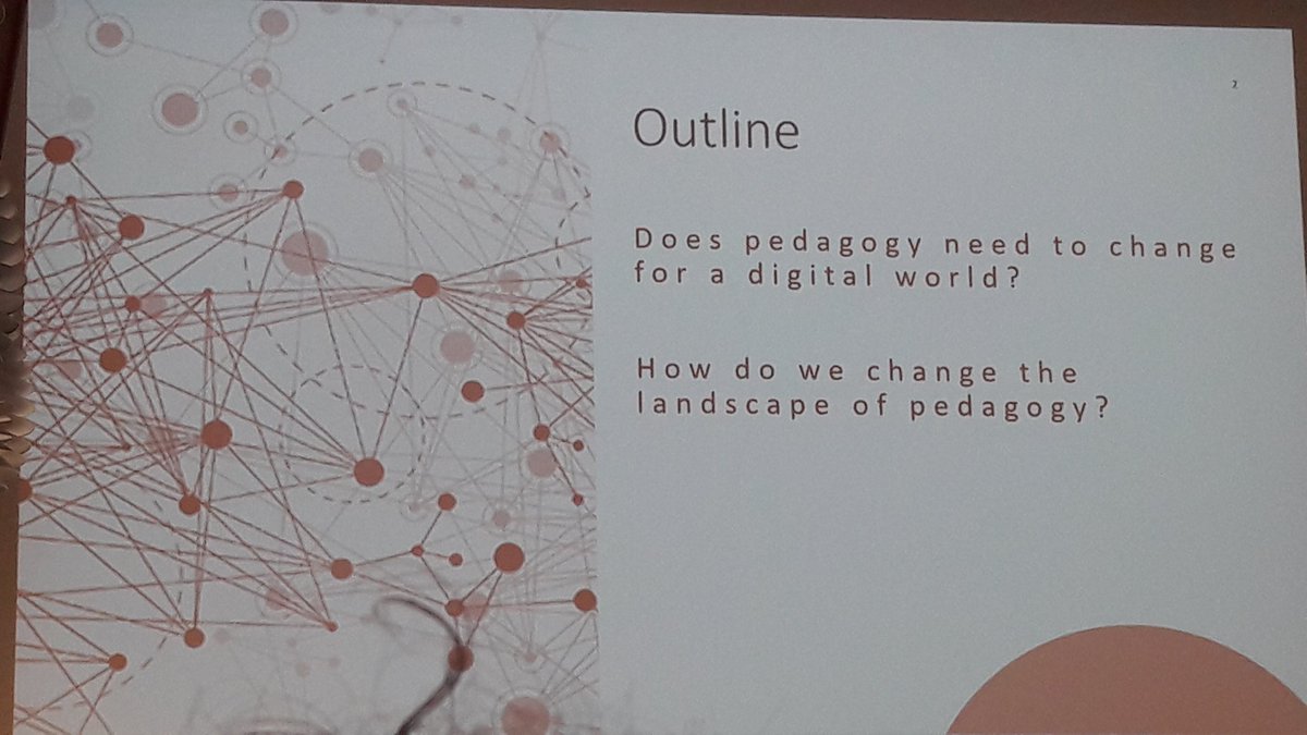 Diana Laurillard explains in keynote the #conversational #model in #digital #education ; how #learning takes place