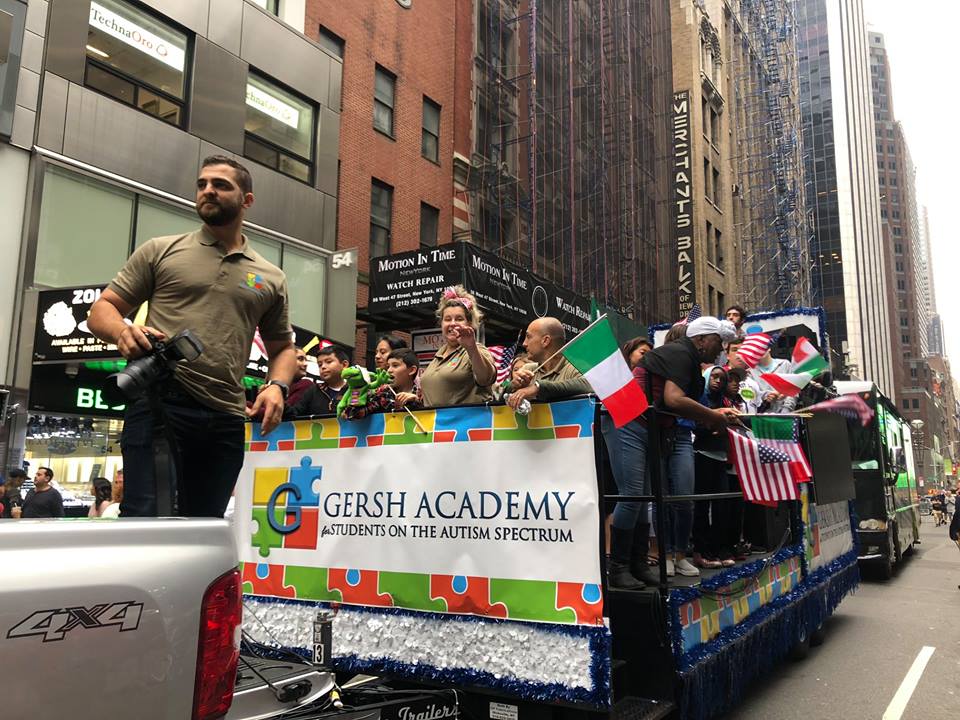 AutismDayEvents's tweet photo. What an amazing day at the NYC Columbus Day Parade! Thank you to all of our staff, families and friends for supporting us as we made history being the first ever Autism float!! 
#wechangelives #gershacademy #autism #autismsuccess #autismawareness https://t.co/QzwSvSZ1hu