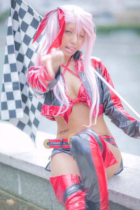 Twitterのコスプレ画像2