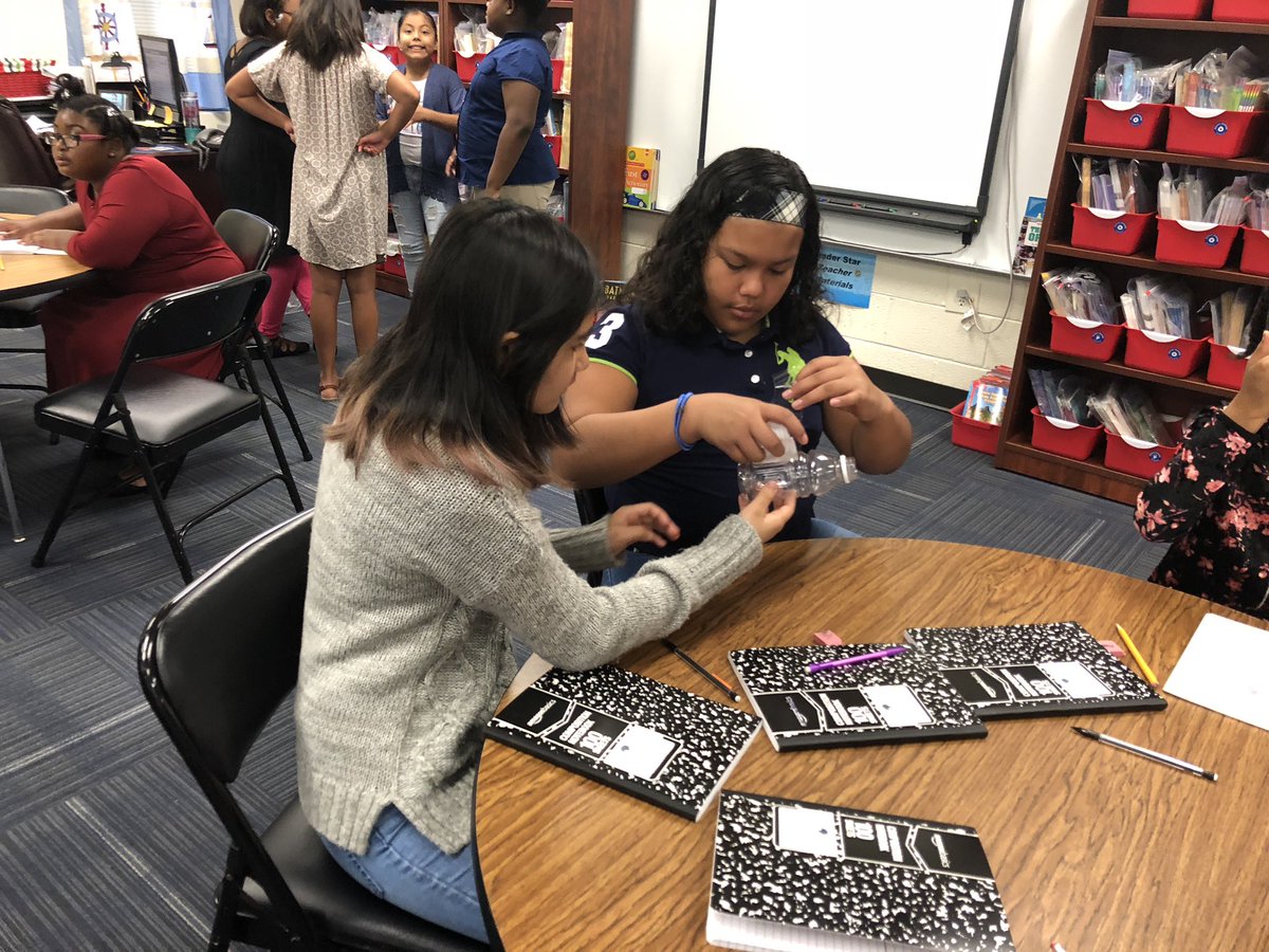shayes330's tweet photo. A+ Girls are working hard to improve our environment by putting together class plants! #greenstepsschool #cleanair @ConderStars @PaulaChina1 @MsPerkinsPals @TammerRoberts @WillieAP34 https://t.co/Mz5vMBEgOn