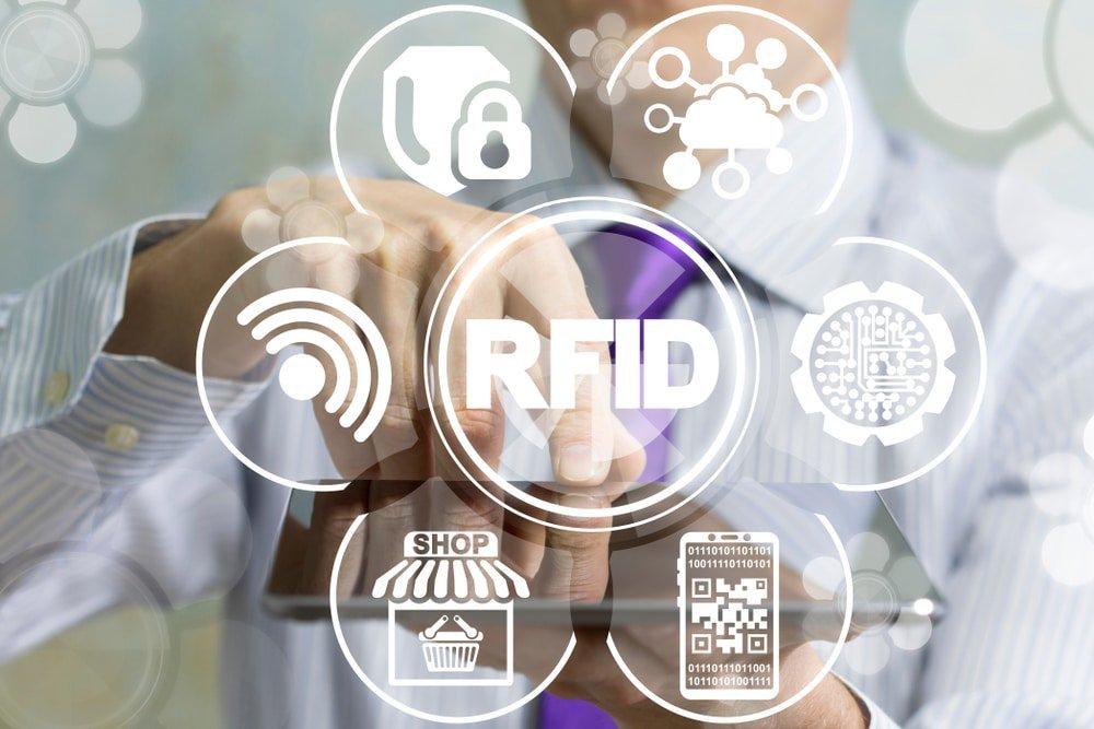 solutions_vero's tweet photo. Is your business thinking about implementing #RFID? 

This in-depth RFID guide will address everything you need to know about the technology. 

Click here: https://t.co/VlpXeK4xfE https://t.co/FWs8b9l2aB