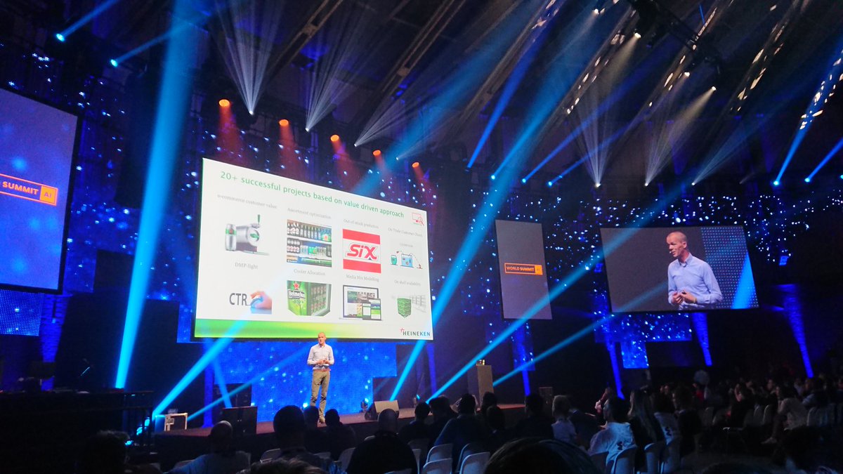[ Live #wsai18 ] It's easier to retain a customer than gain another one,  <a href="/ciaranjetten/">Ciaran Jetten</a> Head of the Insights Lab <a href="/Heineken/">Heineken</a> How to make data driven decisions in beer industry!