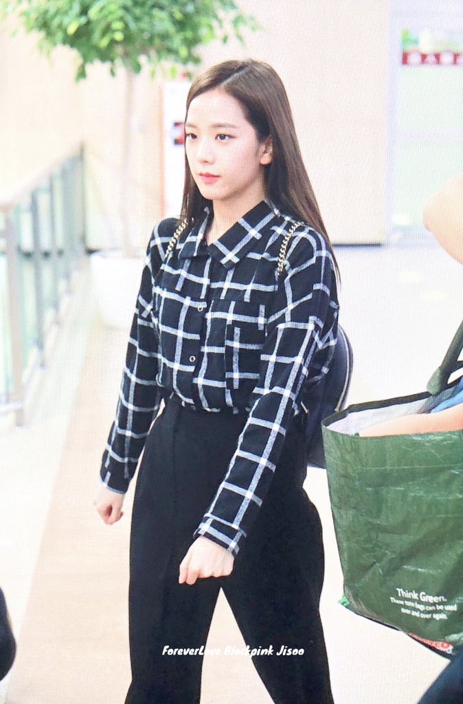 ForeverLove_Js's tweet photo. 181010
#블랙핑크 #BLACKPINK #지수 #JISOO https://t.co/5g6OO90LTV