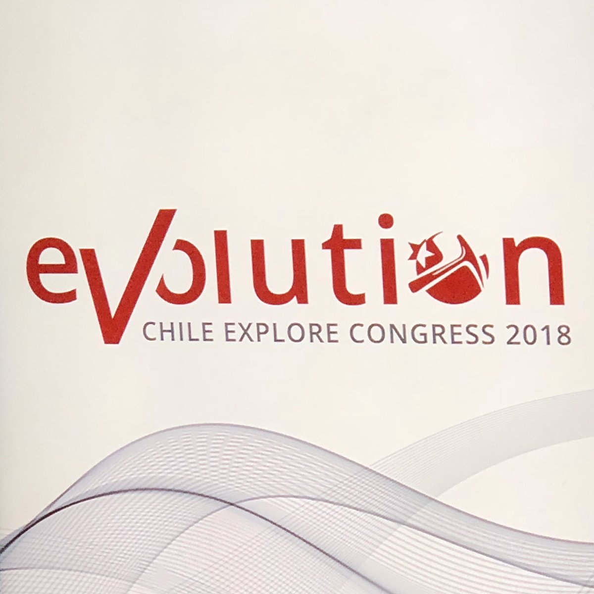 digSolutionsLLC's tweet image. 🇨🇱 A comprehensive start to Day One of ‘Evolution’ Chile Explore Congress 2018.🇨🇱 
#chileexplorereport #porphyry #geologists #rocklickers #evolutionchileexplorecongress #mineralsexploration #hotelsantiago #wedig #wetravel #digsolutions