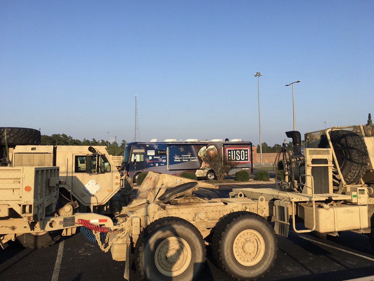 As the Florida panhandle braces for #hurricanemichael to make landfall, we are preparing to mobilize. We are working closely with @USOnwfl and the Florida @USNationalGuard to determine where support will be needed after the storm hits. #betheforce