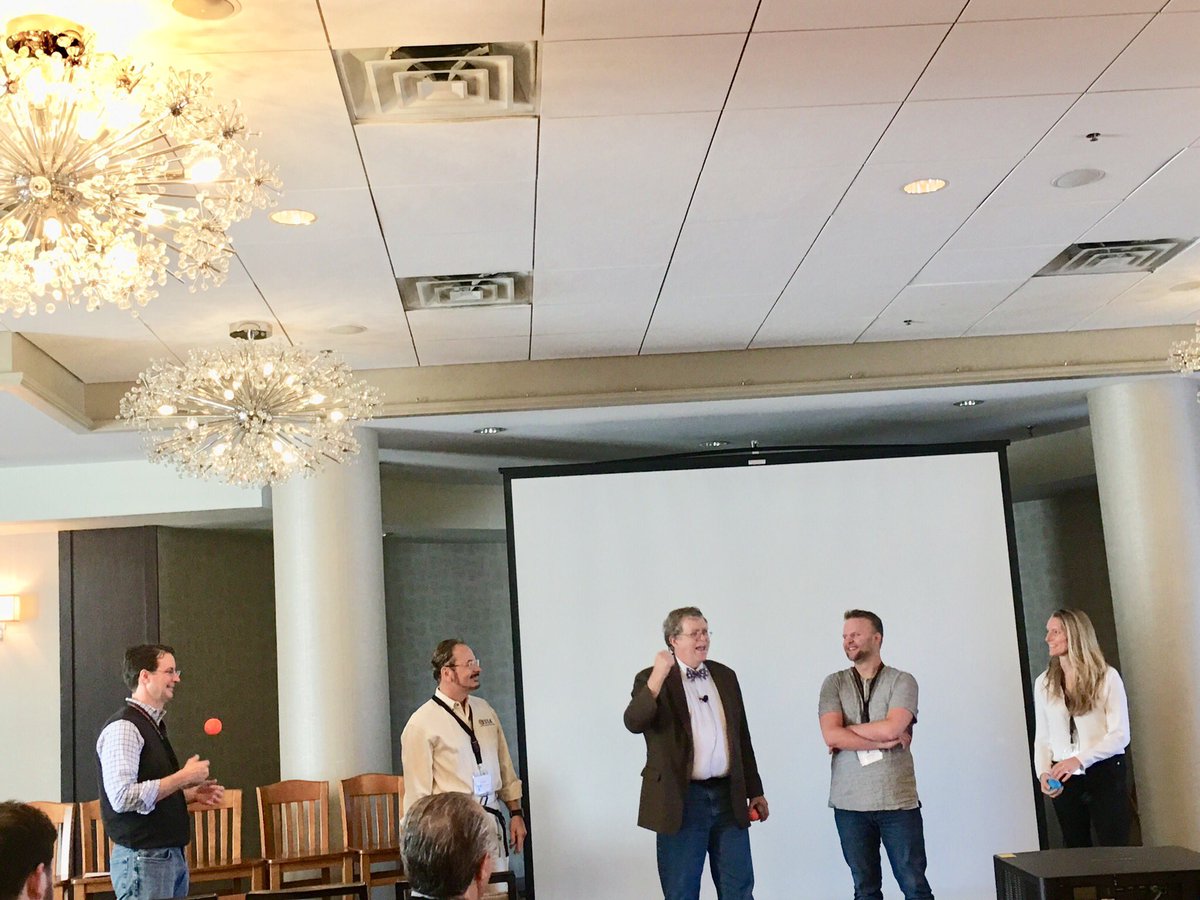 EQengineered's tweet photo. Paul Snow from @factom speaking about Blockchain as an Identity System that Gives and Receives Attributes at the Free State Blockchain Digital Assets Conference #FSB2018 #blockchaintechnology #cryptocurrency #BTC https://t.co/1RVdt6CUKH