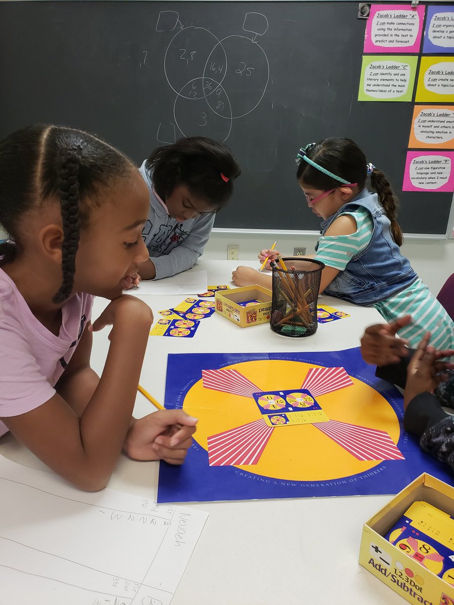 TimWerbrich's tweet image. 2nd grade #LeasureES AAP students learning how to play @24game #mathminds #mathrocks @ChristinaK12 @RobertSun24