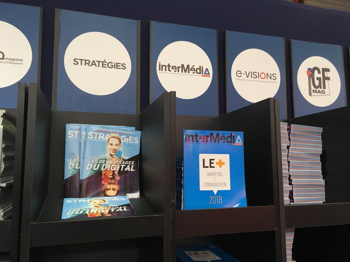 Jacques_Simonet's tweet image. Au salon @PrintInProgres à Paris, @InterMedia_Lyon promeut les talents d’Auvergne-Rhône-Alpes avec son guide auprès des 4 000 visiteurs. Joli succès #Printinprogress