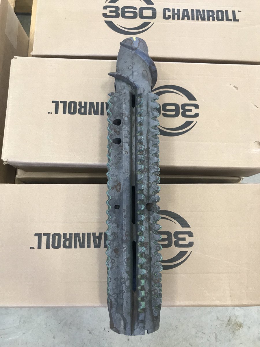 j_0Neil's tweet photo. #chainroll install for #harvest2018 Great residue management starts with the combine. Contact me today to get yours for this years harvest! https://t.co/ck6ShvyqN0