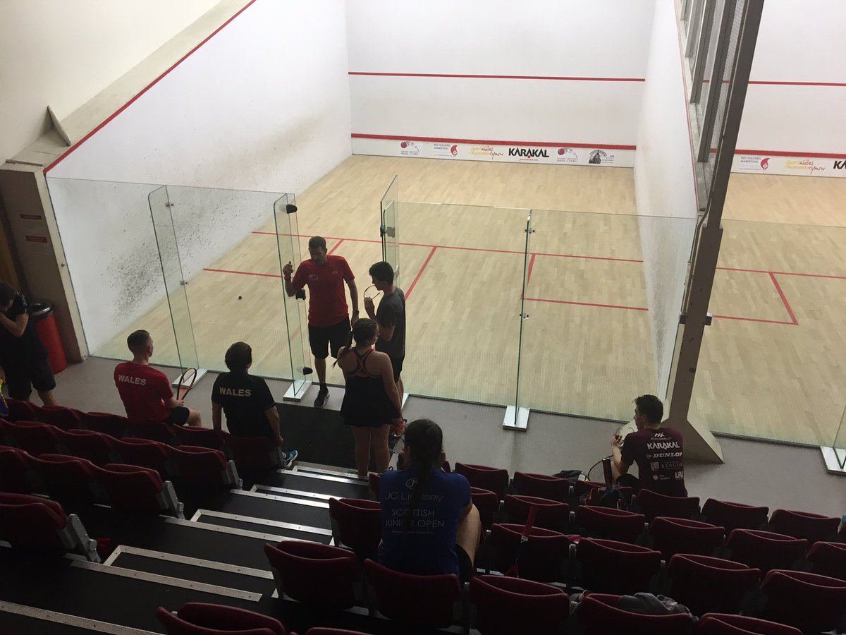 sqwales's tweet image. @sqwales Academy Squad tonight with Coaches Nick &amp;amp; Sian #systembuilding - #intensity #weekly #localised