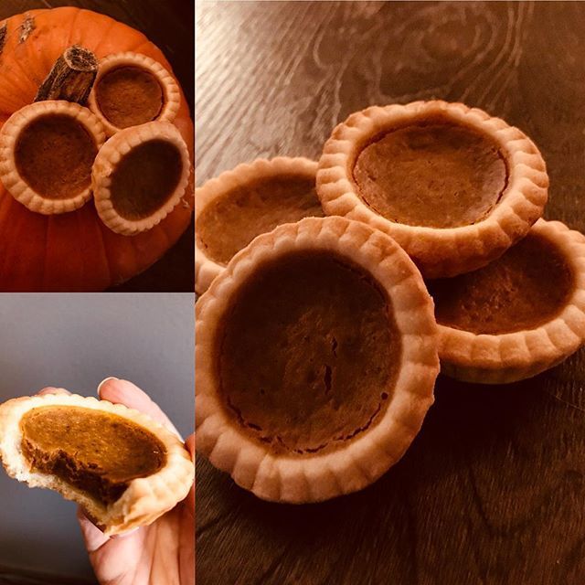 Hueging's tweet photo. Keeping my Thanksgiving flavours portable with some Pumpkin Pie Tarts in my lunch bag for work. 
#homebaker #pumpkin #pumpkinpie #tart #baking #fall #thanksgiving #winnipeg #manitoba https://t.co/p8of4bbNyb https://t.co/NZykMqvvNa
