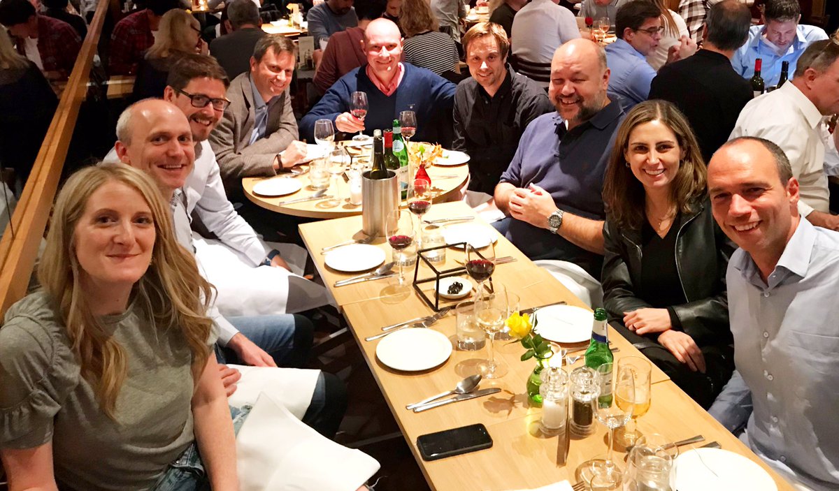 Team dinner in the fabulous UK city of #Croydon with the #OneSageMarketing leadership team from around the globe! #lifeatsage 🇫🇷 🇬🇧 🇺🇸 🇪🇸 🇦🇺 🇨🇦