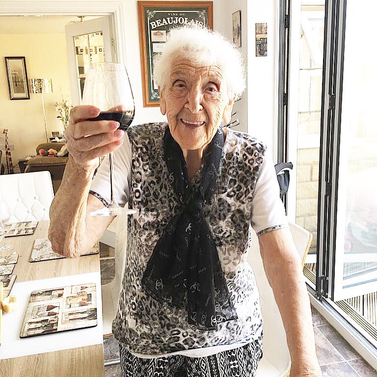 emily_llou's tweet photo. Eat the cake. Drink the wine. Enjoy life. Didn't do my 91 year-old Grandma any harm! Cheers! ๐๐ทโค๏ธโ๐ป#youonlygetonechanceto #legend https://t.co/lqy17leLoa