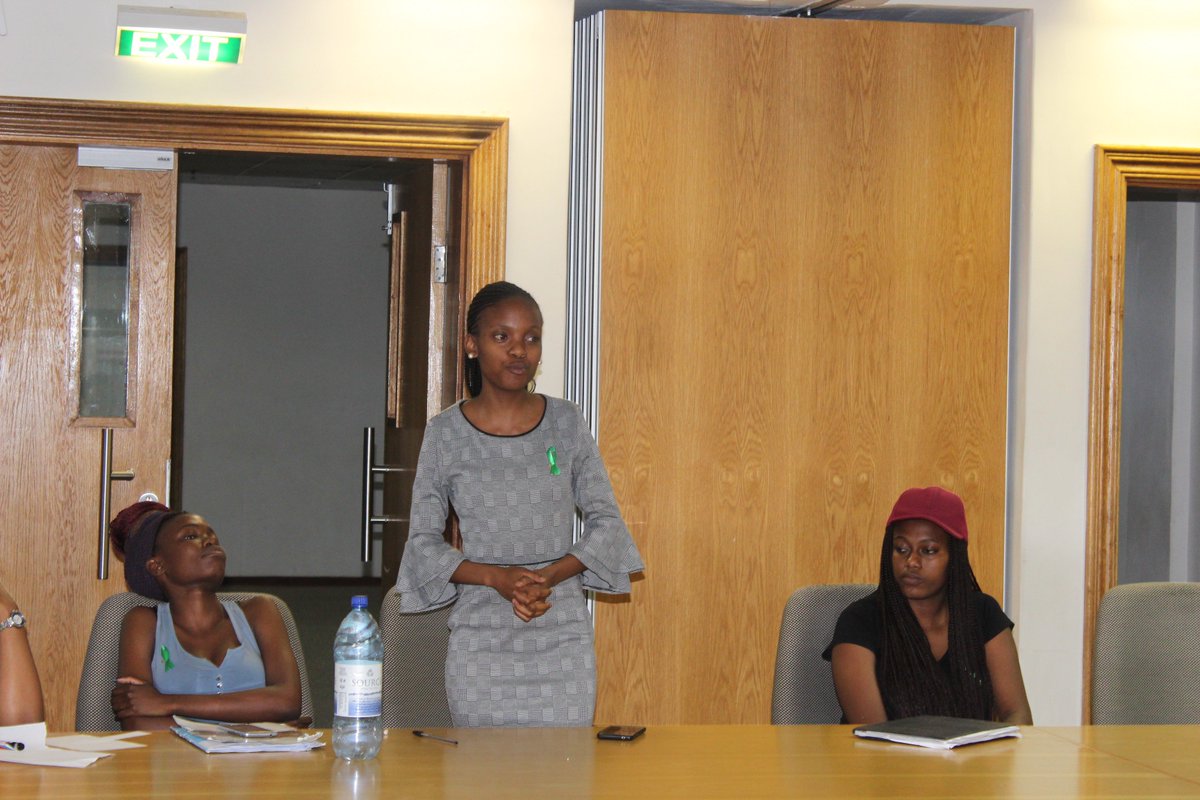 Mma_Kennedy's tweet photo. #WorldMentalHealthDay2018 among other we had a presentation from #BOSASNET on linkages of Drug Use &amp; Mental Health https://t.co/47jtzuxEkG