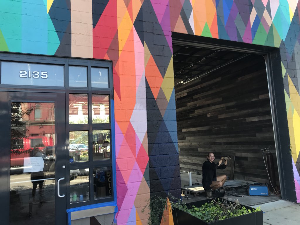 threesquaredinc's tweet photo. Fabrication begins on a new #Corktown project and our welders are pretty excited. #GrandmaBobsPizza will be your new favorite bar in Detroit! #TSIProjectUpdate https://t.co/JEoMG5HegA