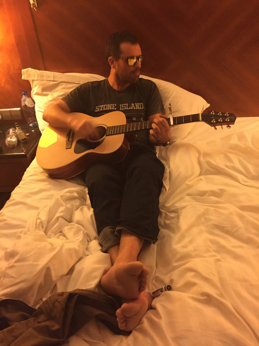 AndyReidXI's tweet photo. Can’t believe it’s been 3 years since Roy left us, I really miss you bud and I hope your strumming away up In heaven. #loveisthelaw https://t.co/UCKMRlJ7tk