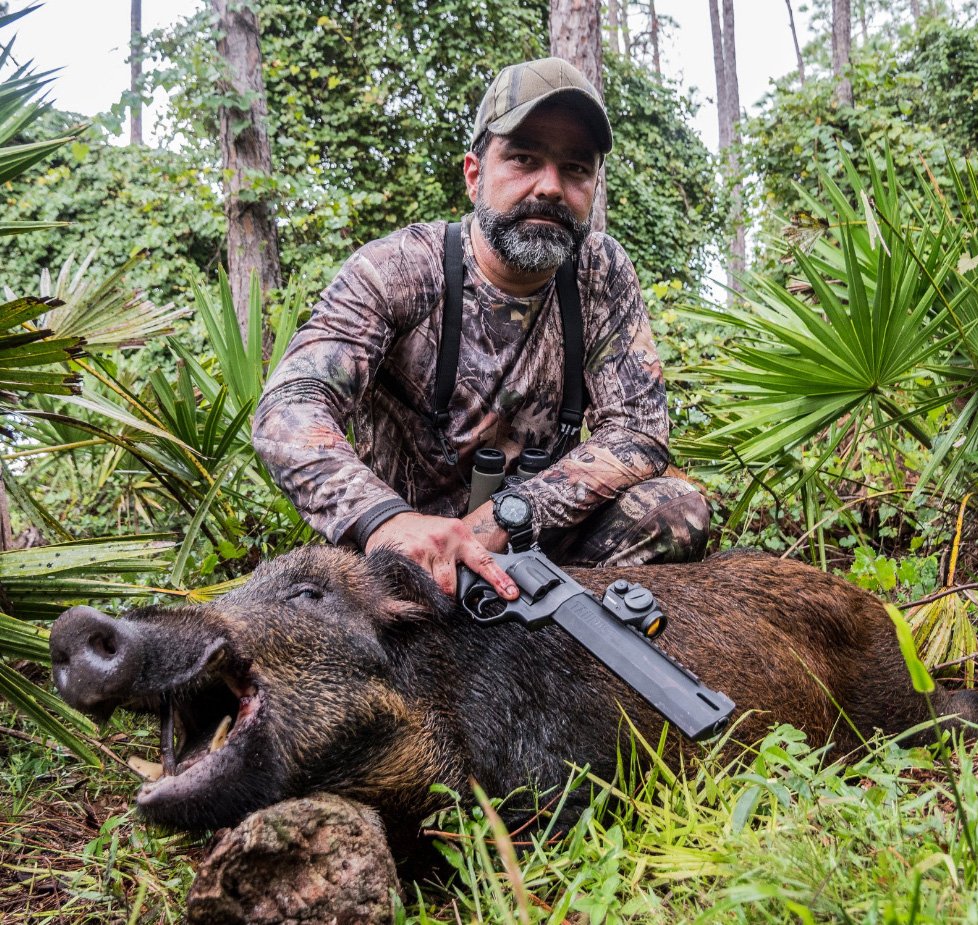 TaurusUSA's tweet photo. Designed from the ground-up for hunters and big-bore aficionados, the Taurus Raging Hunter™ gets the job done.
#WheelGunWednesday #TaurusUSA #AlwaysBringIt #TaurusRagingHunter #BigBore #Revolver #WheelGun #HuntLikeYoureHungry #Truglo #HogHunting #OnlyHitsCount https://t.co/m62CyE0uMo