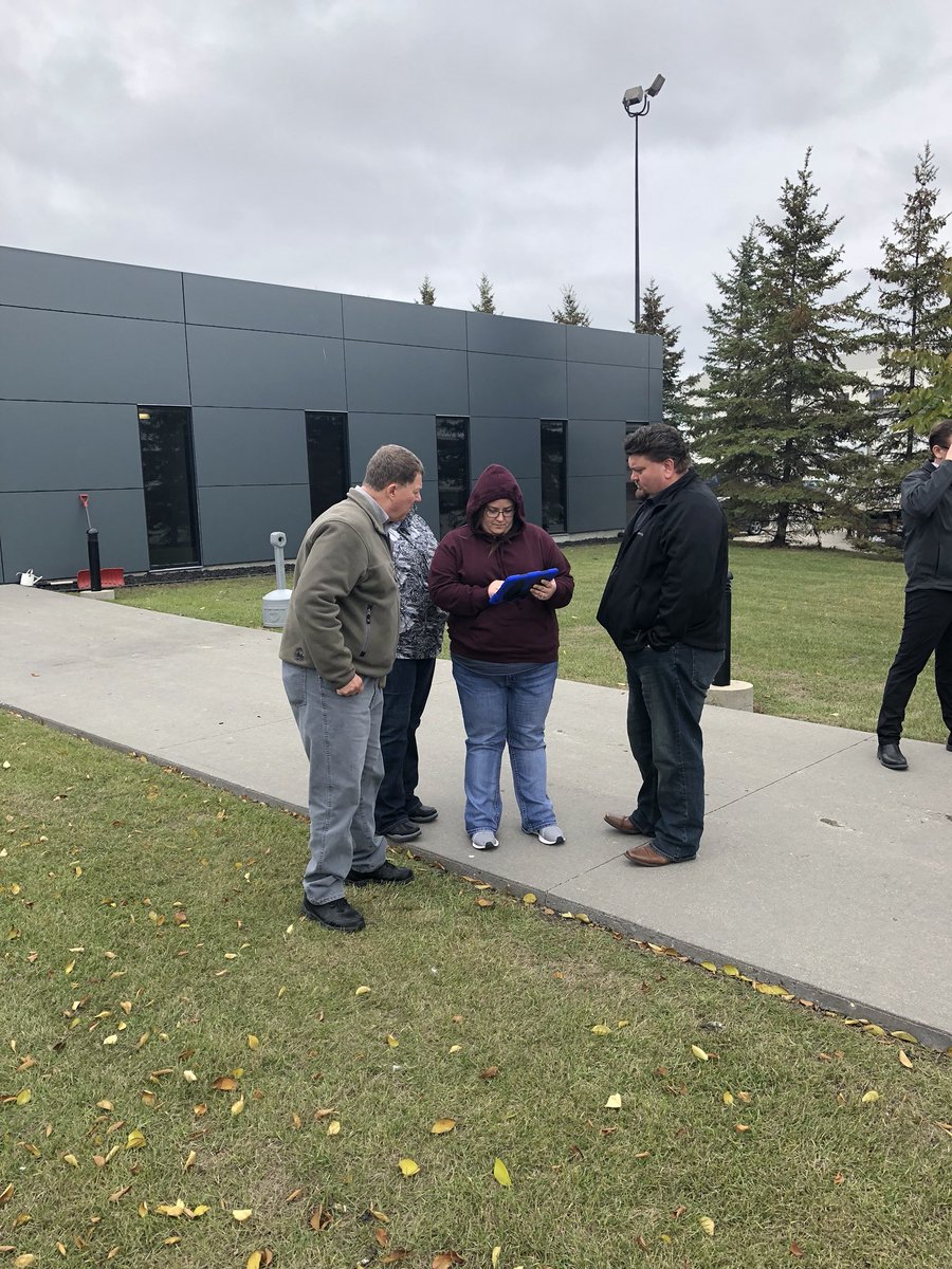 FE_DigitalAg's tweet photo. The North American team has descended on Winnipeg to learn how to train SmartPro partners on our tools. We will be ready when you are. #ThePowerToGrow #ThinkAg #agdata https://t.co/pUbUy0FxUx