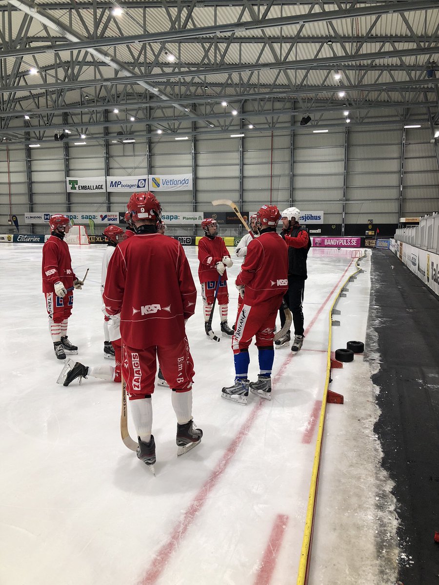 Ikväll tränar vi i Hydro Arena #målillabandy