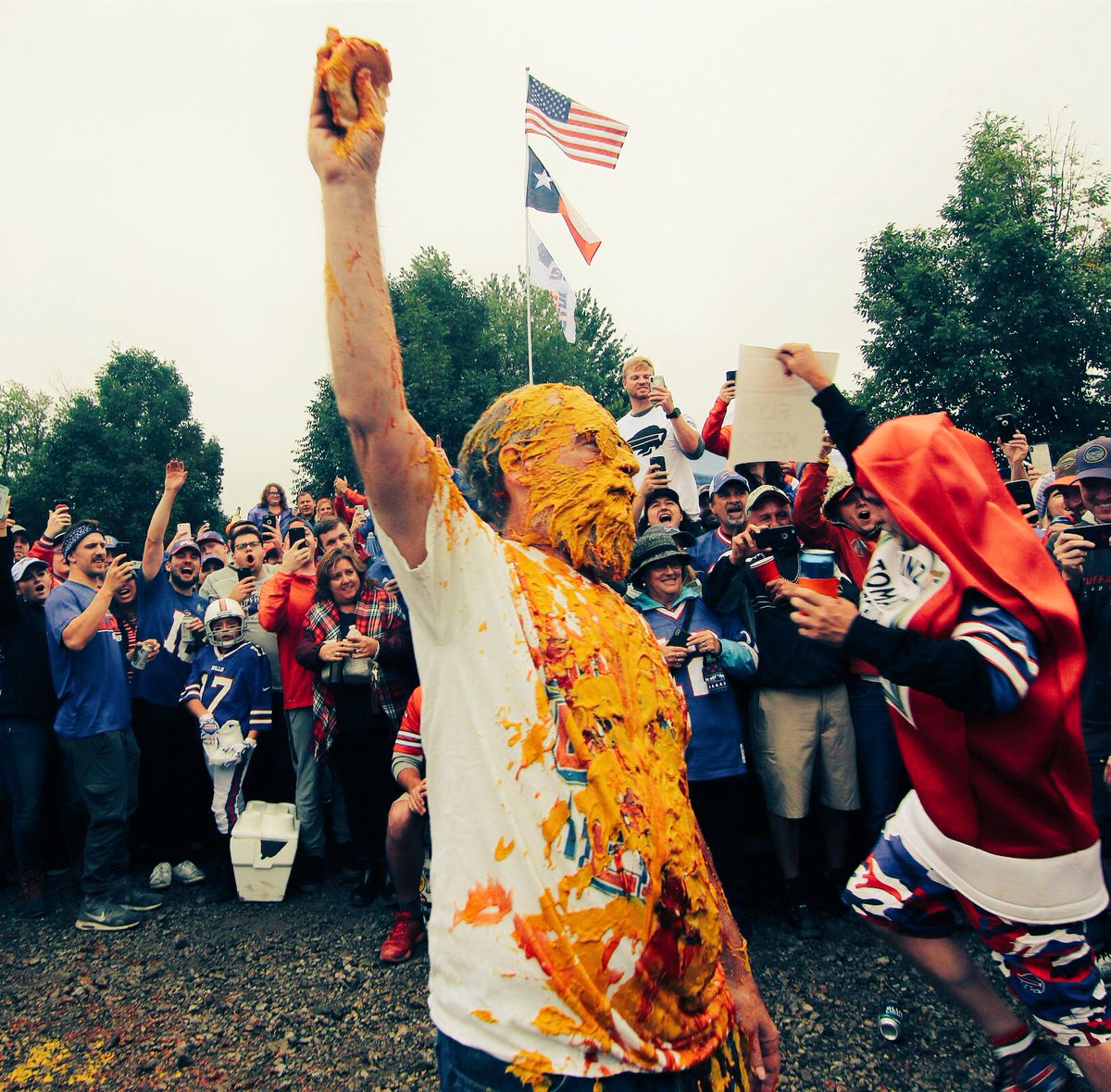 PintoTailgate's tweet photo. Let’s stack those W’s #GoBills #TexansWeek https://t.co/JO7G0Zxeyw