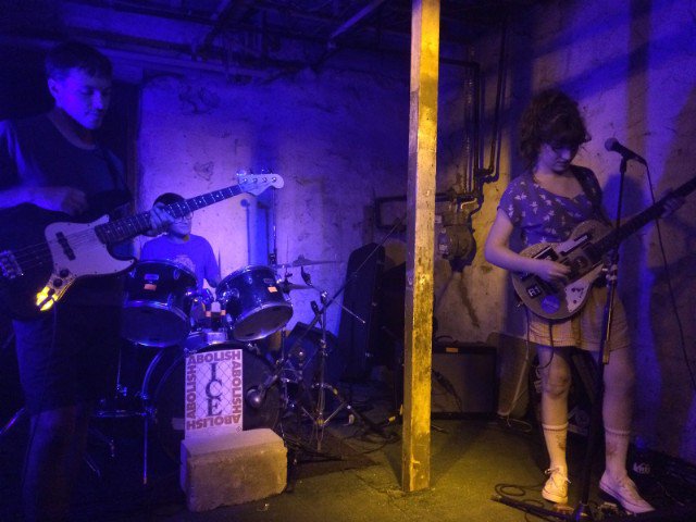 TheDeliPhilly's tweet photo. New Music Video: "Kanagawa" - #Florry - @sister_polygon

https://t.co/xT9Ab3I4a0 https://t.co/WOXLTAkiFx
