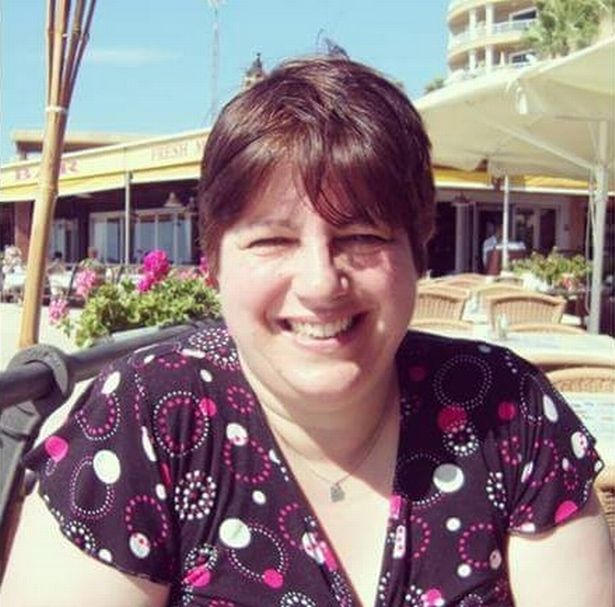 beckymontacute's tweet photo. Fittingly for #WorldMentalHealthDay, @Michael_Yong from @BristolLive has written about what happened to my mum earlier this year. She wanted to get better/was engaging with MH services, but died, I hope the inquest next week can help lessons to be learnt - https://t.co/MUmQwFiiHZ https://t.co/oCK7hDbPMl