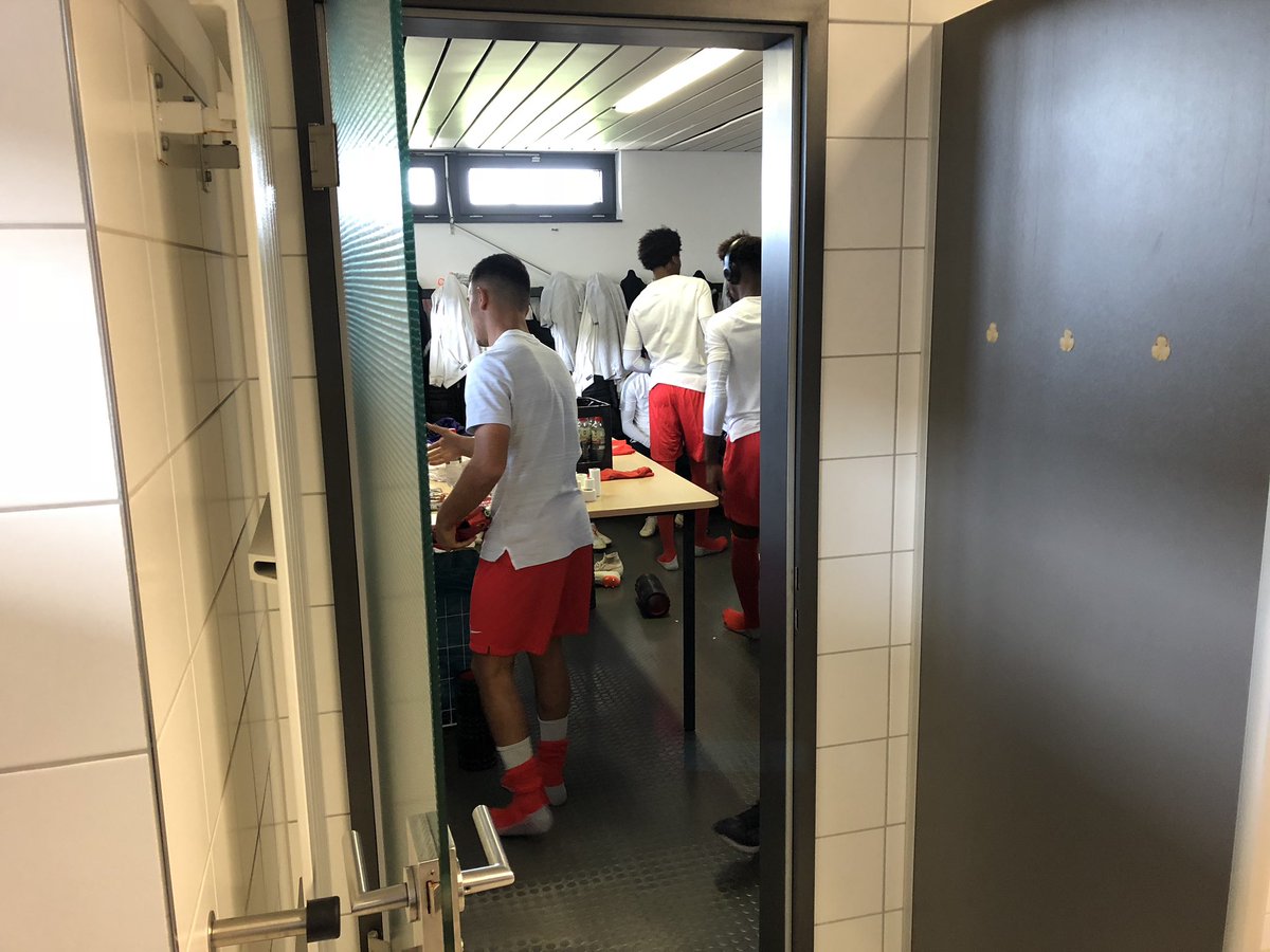 motaccard's tweet photo. 5e épisode #AcademyProject 🇲🇨
Entrez dans le vestiaire de la @UEFAYouthLeague #BVBASM
🎥 https://t.co/iPHCnWDtv4 https://t.co/5Mj3XHqKBJ