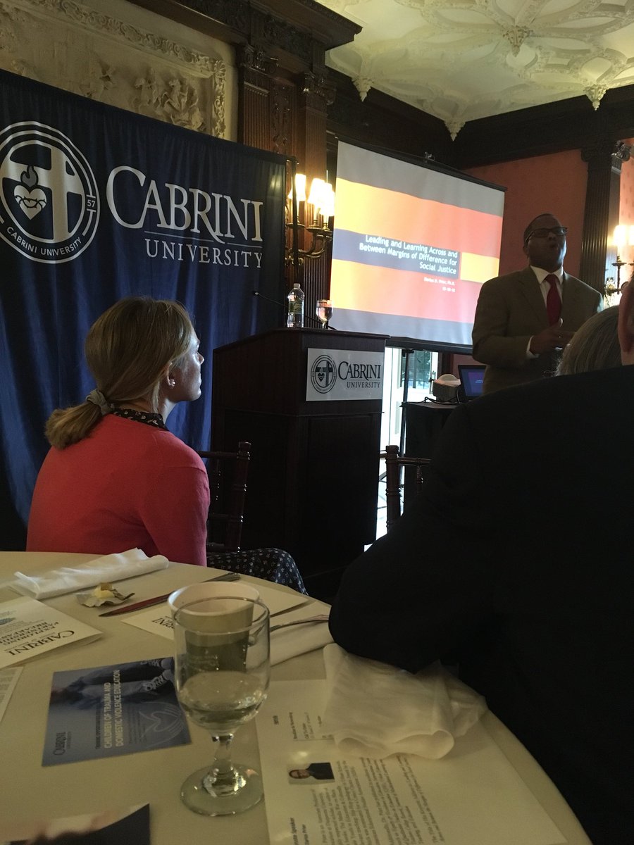 MiddleSchoolWS's tweet photo. Thank you to Cabrini University and Dr. Darius Prier for calling us to lead and learn across margins of difference for social justice! #DiversityandInclusivity #GratefulforWoodlynde #partnerships https://t.co/q3UIo08CZL