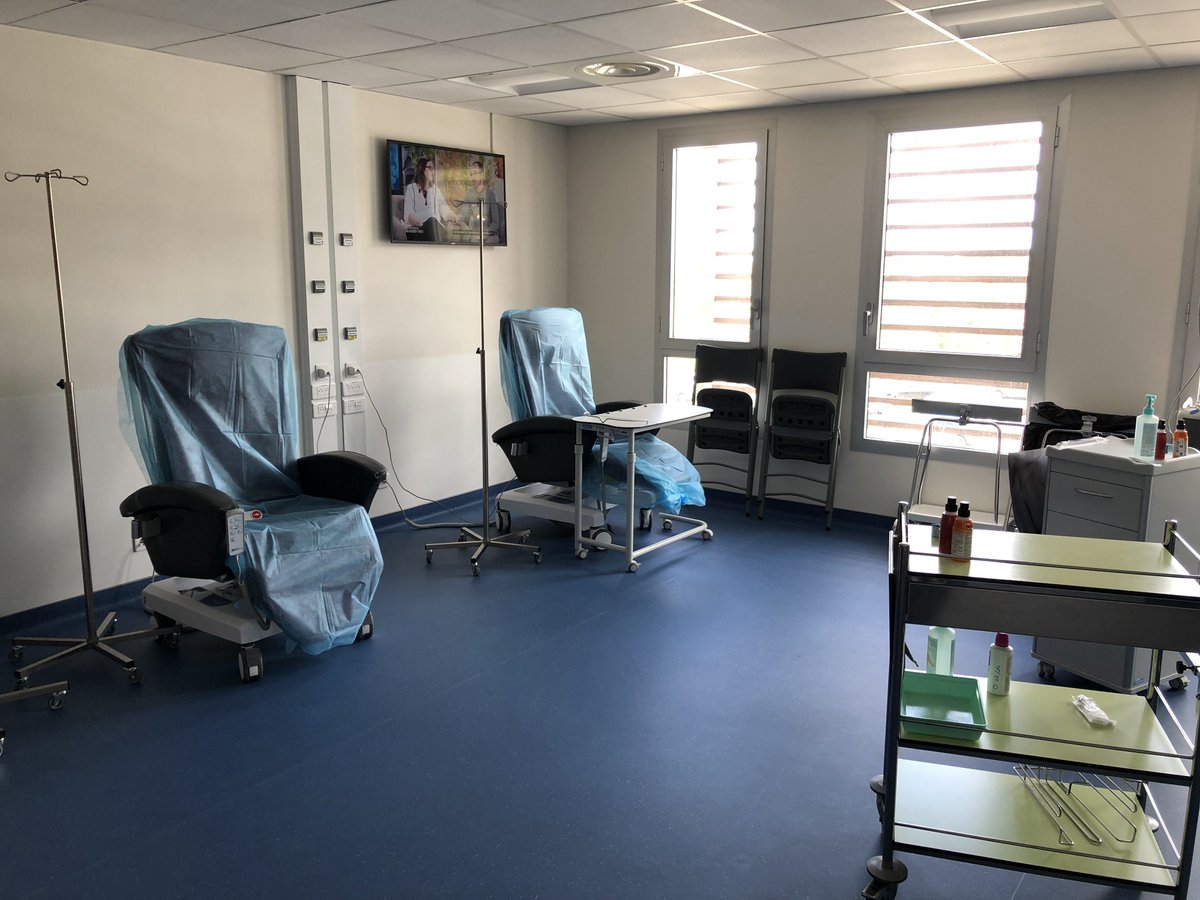 BmbMedical's tweet photo. En direct de #Nouméa ! Toute notre gamme de produits à l'autre bout du monde... #hospital #world #onedaycare #frenchmanufacturer https://t.co/bMtuETa7ub
