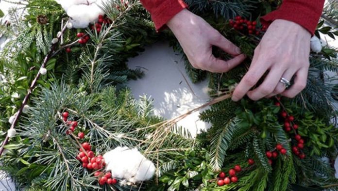 Do you know anyone making or selling Christmas Wreaths?
Our resident Xmas Wreath stall holder isn't able to attend this year but will be back in 2019 so have an opening at #Cromer Christmas Market 2018.