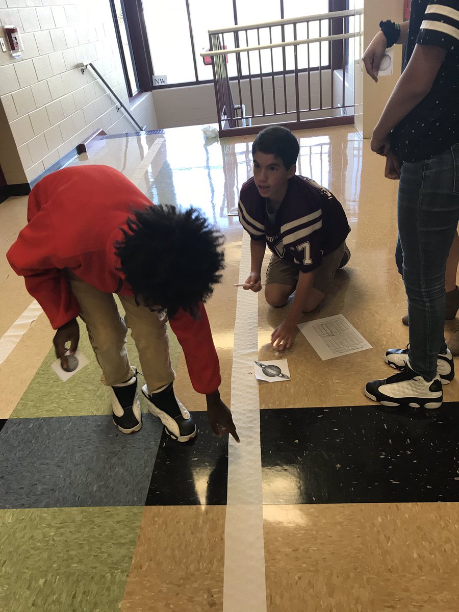 mrs_boohercw's tweet image. Toilet paper models of the solar system—each square represents almost 19 million miles!  5 squares from the sun to earth. 150 squares to Neptune! #cwway #CWMSchangemakers @CWMS_office