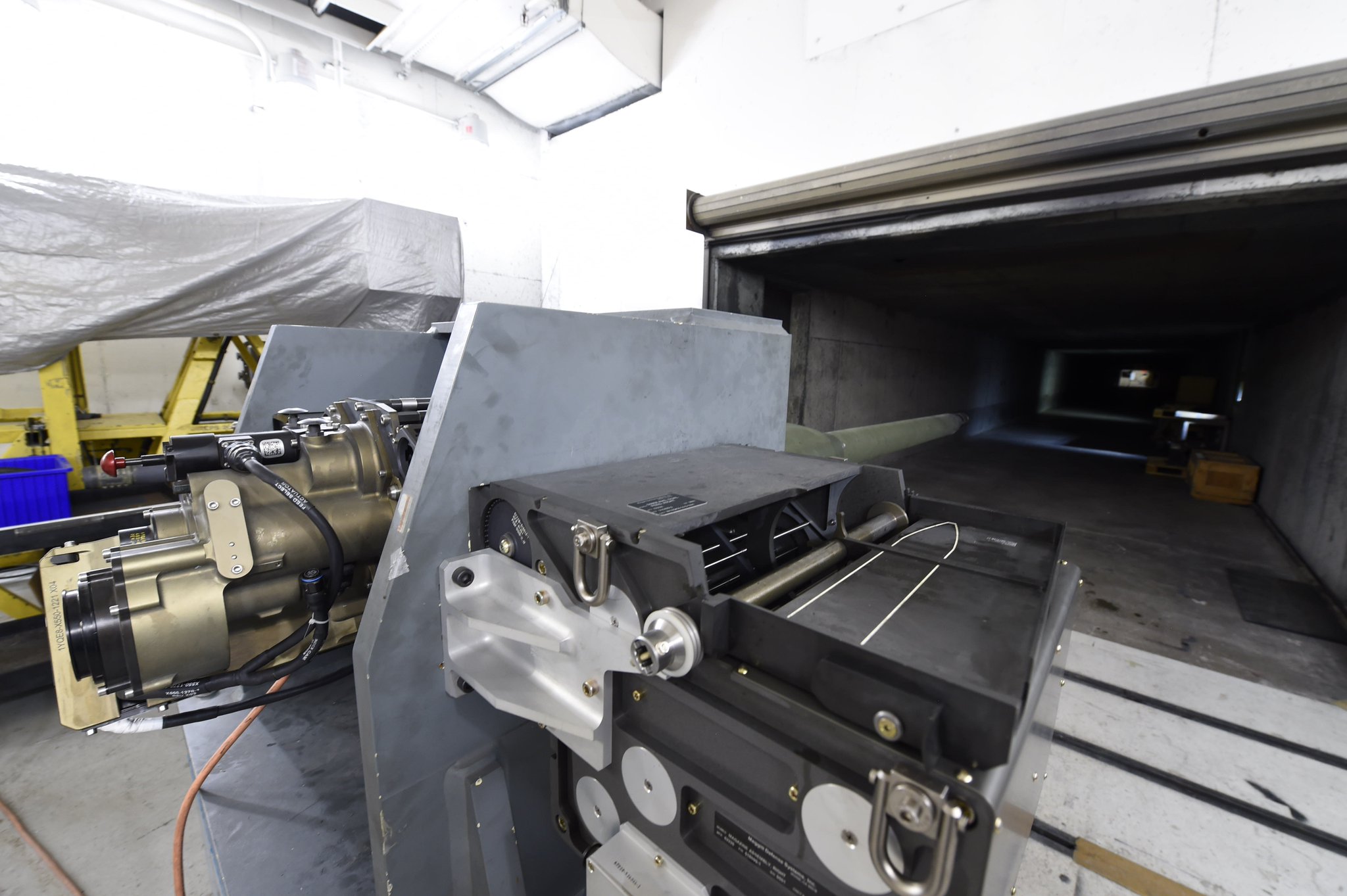 DpKGw4yWsAMEuDm.jpg:large