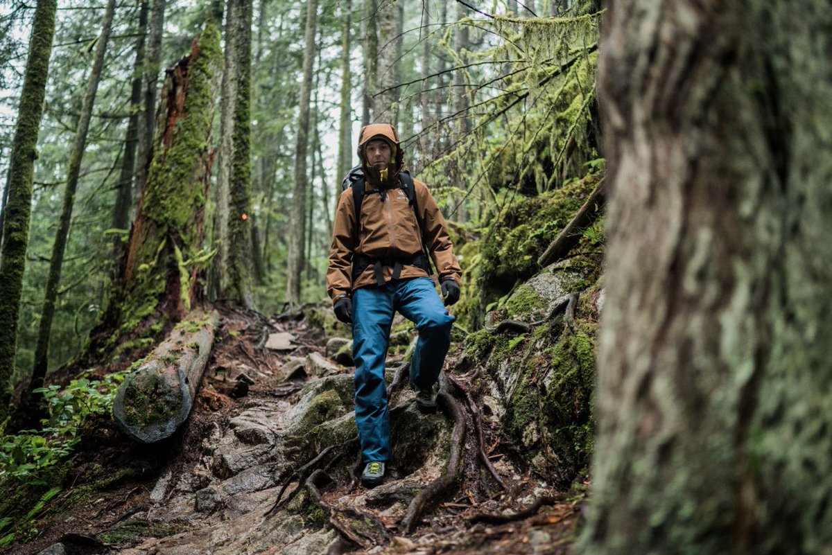 A mainstay in the #Arcteryx lineup since 2000, the Beta AR is the do everything, most versatile waterproof/breathable jacket for activities in mountain environments. Available now at Basin Sports pbxx.it/itG36n
