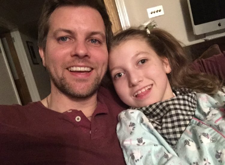 AcornsHospice's tweet photo. Thanks @matt_greaves and Jess for sharing this lovely photo for #HospiceCareWeek! 

"Acorns have been an incredible help to Jessie and the family. Please support your local hospice so they can help bring a little sunshine into the lives of families like mine." https://t.co/6MOuyF5oia