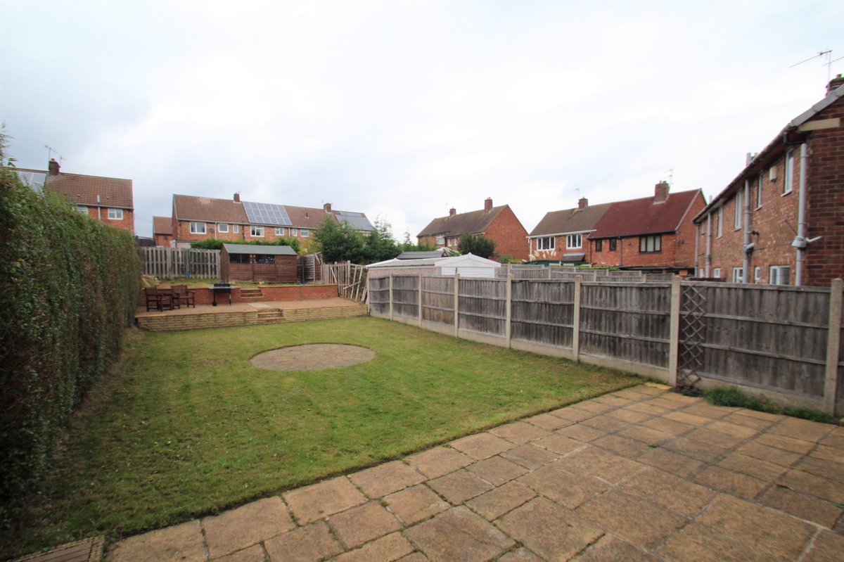 NEW on the market this week! 

Superbly presented two bedroom semi detached property in Newbold, Chesterfield. 

Click on the link below for details or contact our office on 0114 2834050. 

andersons-ea.co.uk/properties/118…

#sales #chesterfield #superblypresented