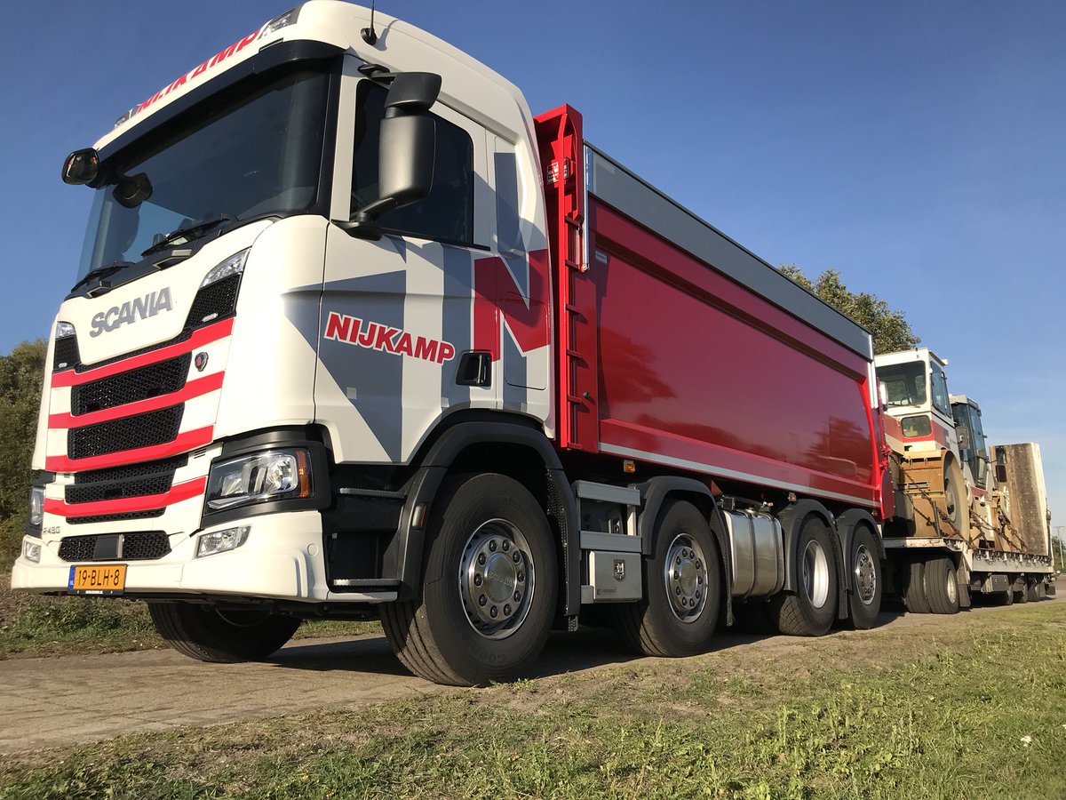 Nieuwe Scania R450 8x2*6 in gebruik bij Nijkamp Transport Geesteren.