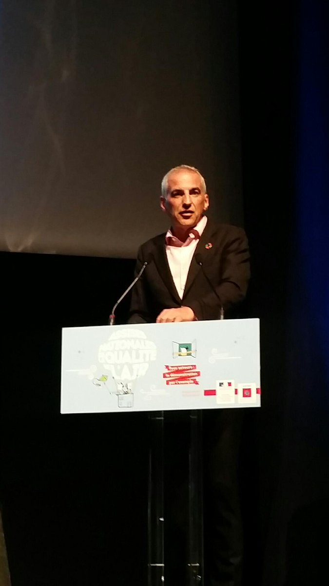 Jean_LucFUGIT's tweet photo. 📣 Clôture #AssisesAir 🌍🌬️
"Nous sommes en face d'une forte attente sociétale et de plus en plus partagée au niveau mondial !
Alors n’oublions pas que nous devons partir tous ensemble à la reconquête de la qualité de l’air !"
Extraits de ce 10 octobre 2018.
@ademe @ATMOFRANCE https://t.co/nfzGGRlkRy
