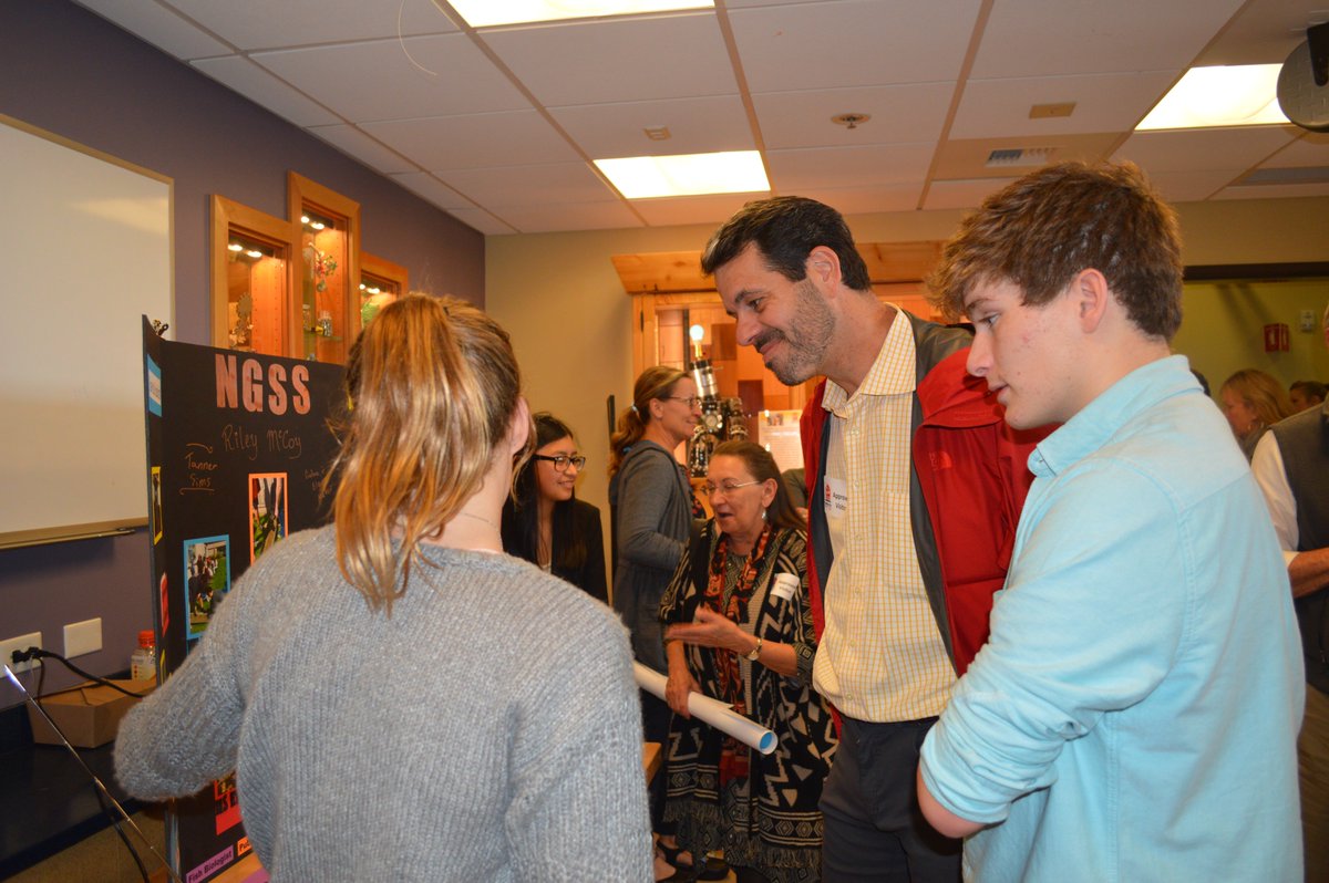 WA_SBE's tweet image. Students from 5 school districts showcased their love of hands-on science learning at the &quot;All Students Can Learn Science&quot; celebration of the WA science standards #WAScience4All @FPSD402 @ChehalisSD @NTPSnews @OlympiaSchools @SheltonSchools @washingtonstem @ReadyWA @waOSPI