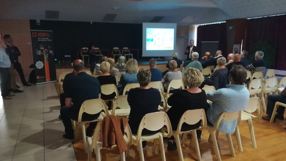 Réunion publique #FTTH sur gond pontouvre
 #Lexpérienceincomparable pour nos clients avec le meilleur du réseau
<a href="/OrangeNvAquit/">Orange Nouvelle Aquitaine</a>
<a href="/cbpbaste/">Corinne Baste</a> <a href="/vlad_enea/">Enea Vlad</a> <a href="/MohaMoumS/">Mohammed Moumou</a> <a href="/clem_c86/">Clément</a>