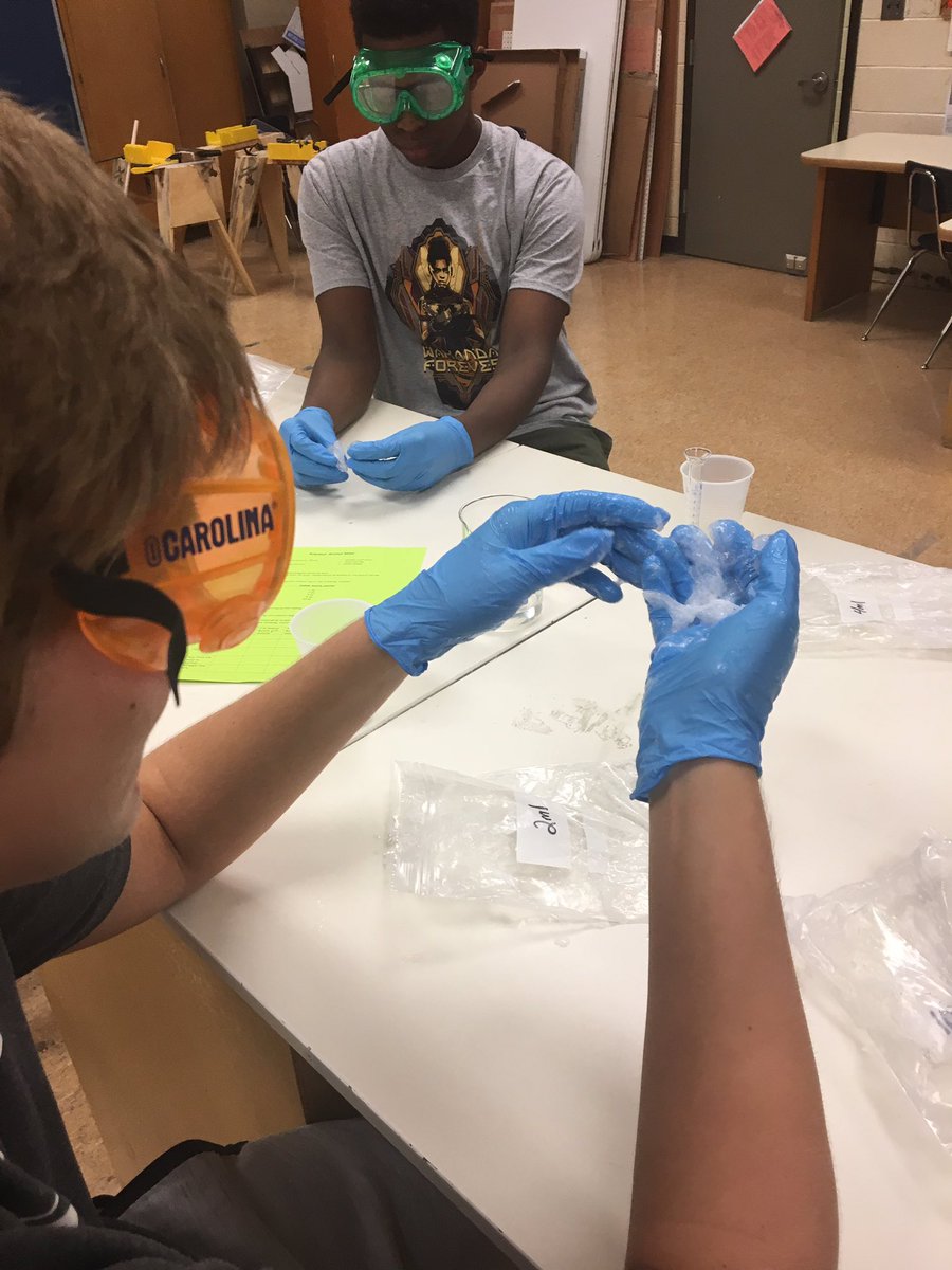 PackerEngineers's tweet photo. Day 2 of Polymers...Slime! Analyzing different recipes for the best cross-linking #MaterialsInEngineering https://t.co/L72wU1TjhI