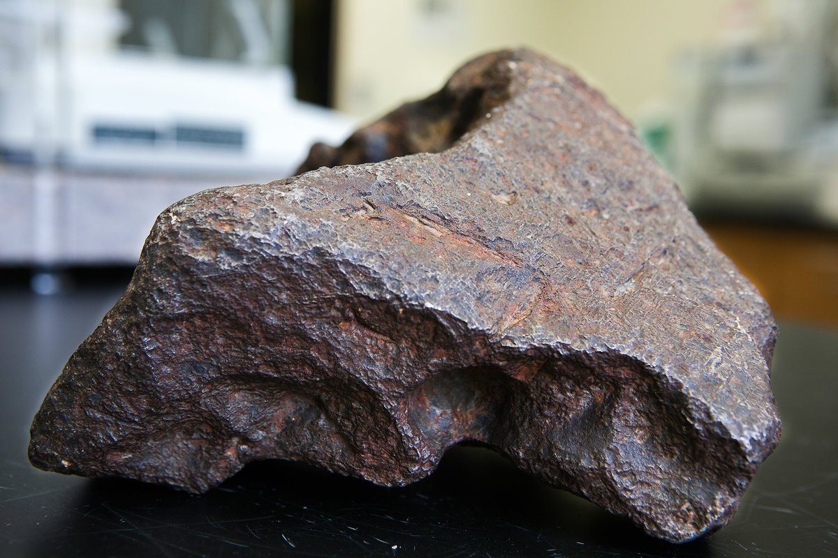 SPACEdotcom's tweet photo. Michigan Man Discovers His Barn Doorstop Is Actually a Meteorite Worth $100,000 https://t.co/8LEq4UU29s https://t.co/8xQumMP7F4
